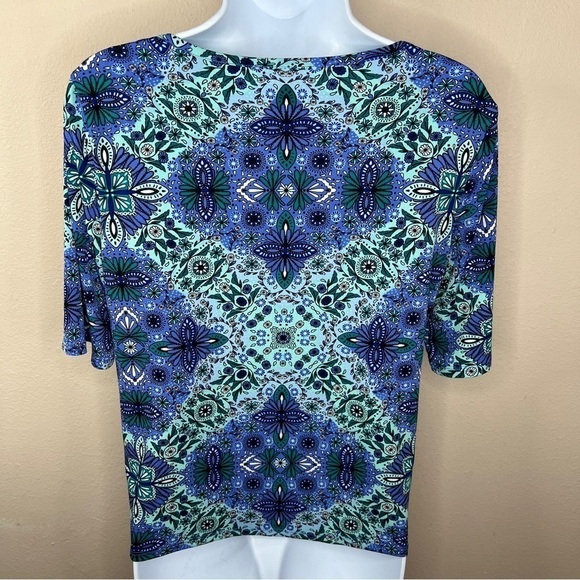 Small East 5th Blue Paisley Boho Short Sleeve Stretch Top Twist Tie Accent - Picture 5 of 7